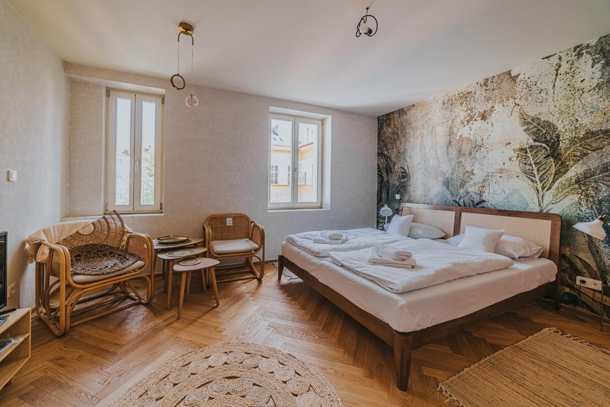 Bohemian Experience Apart Otel