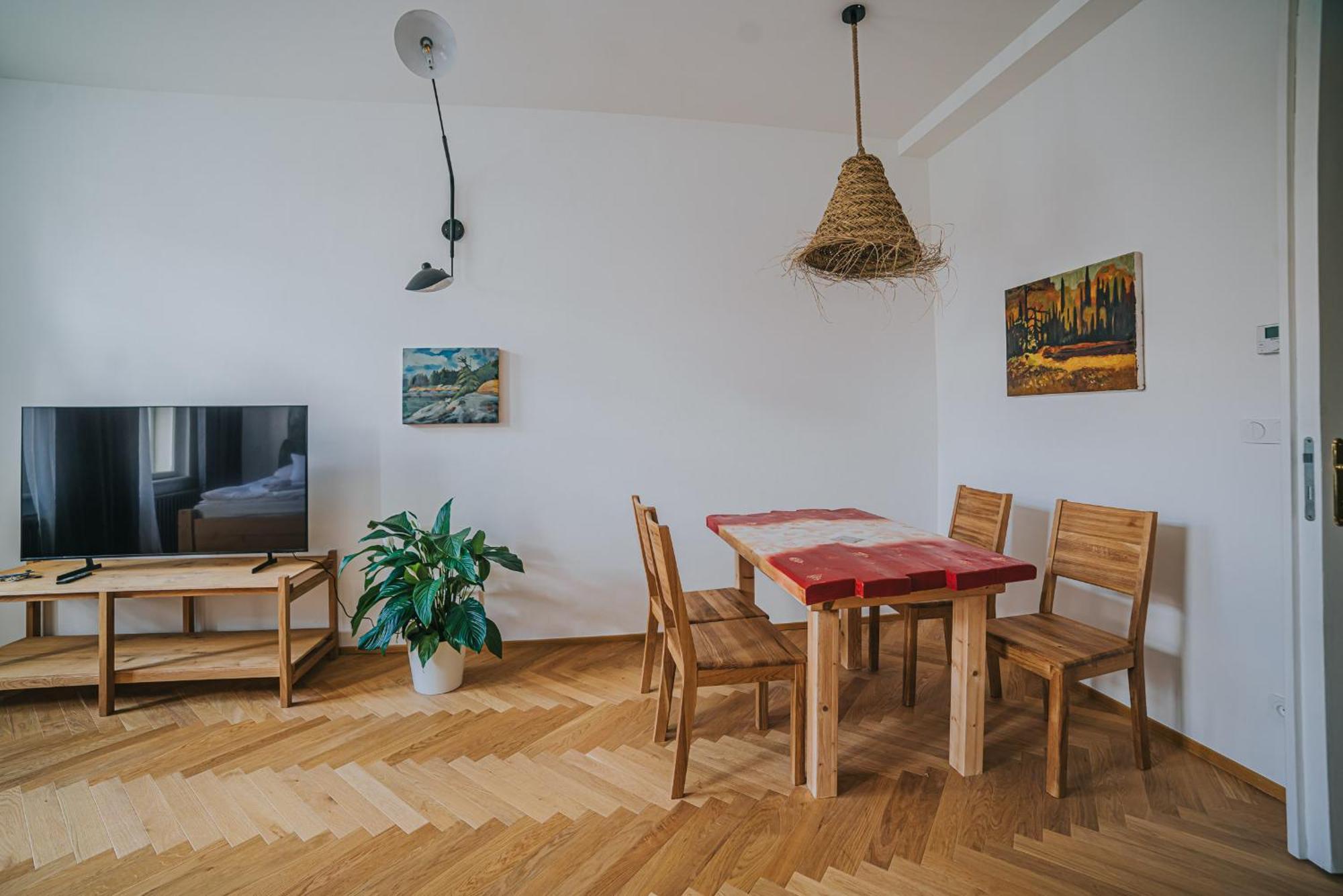 Bohemian Experience Apart Otel Prag